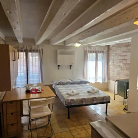 Apartment Romantic